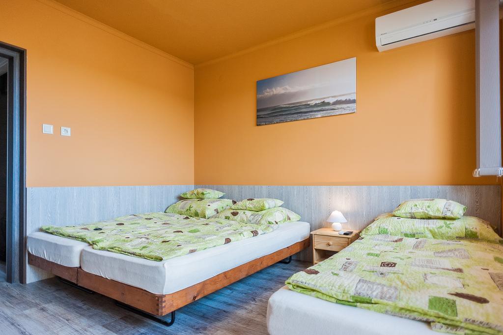 שיופוק Milan Apartmanok מראה חיצוני תמונה